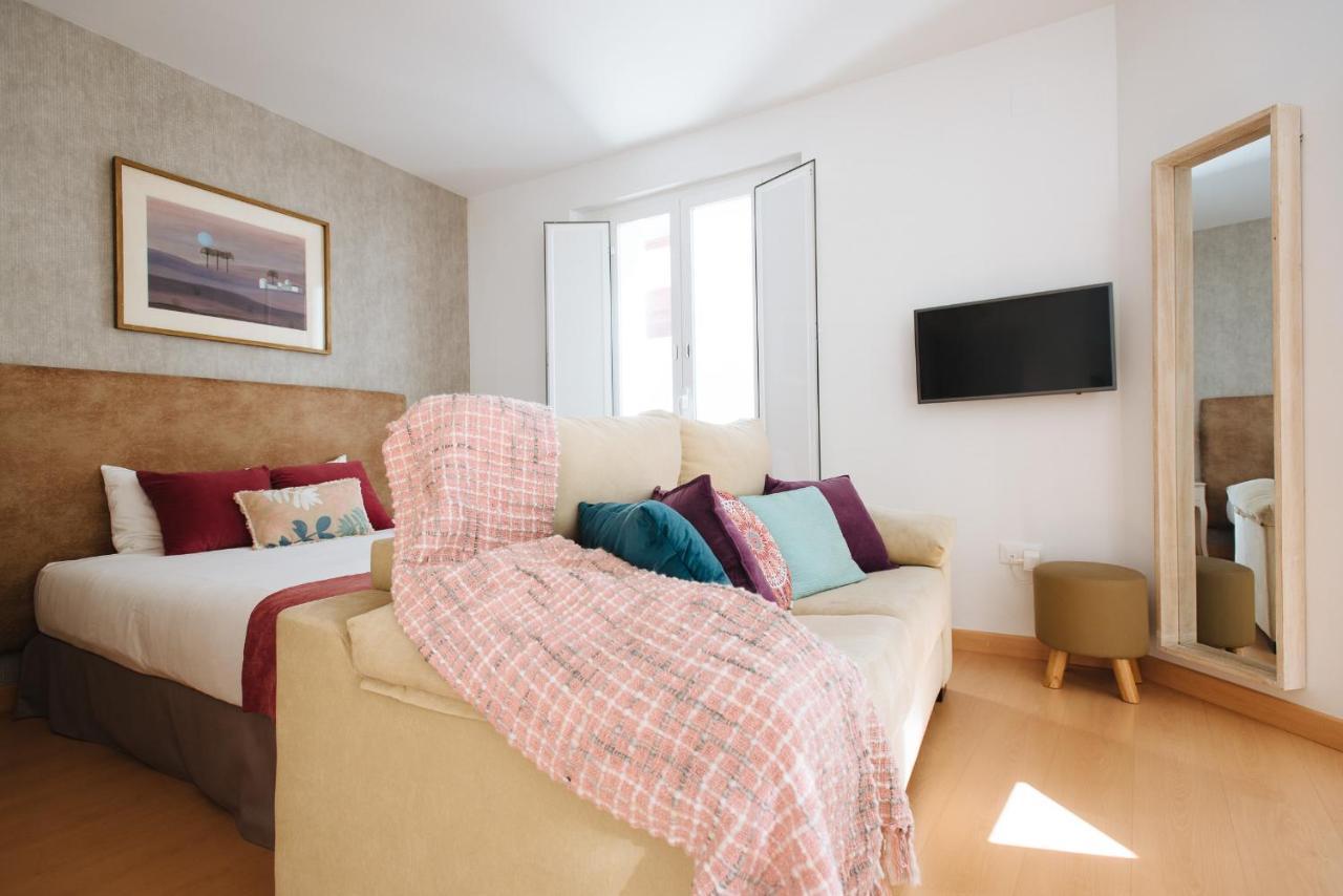 Hostly Acetres 2A-Penthouse In City Center-Fibre-Parking Opt Sevilla Kültér fotó