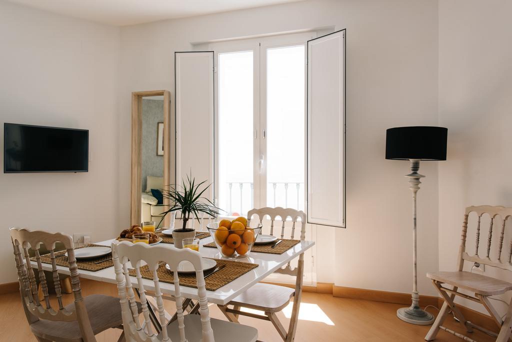 Hostly Acetres 2A-Penthouse In City Center-Fibre-Parking Opt Sevilla Kültér fotó